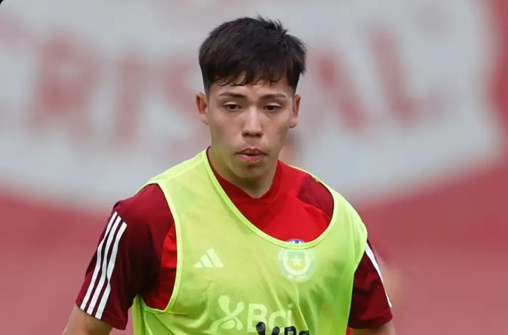 Leandro Hernández sumó minutos Sub-21 en el partido ante Huachipato por su llamado a La Roja.