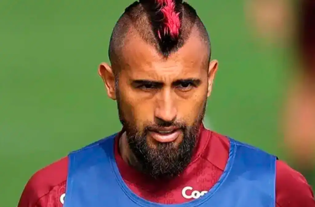 Arturo Vidal tiene el deseo de jugar en Colo-Colo.