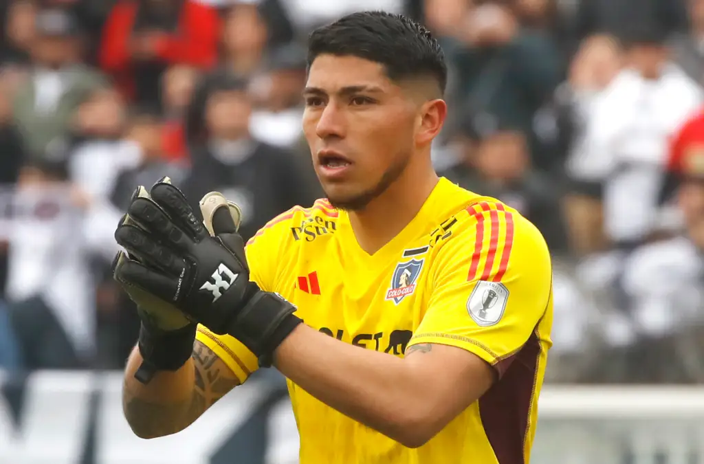 Brayan Cortés podría partir de Colo-Colo.