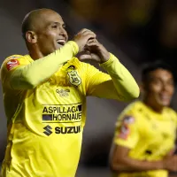 [VIDEO] Humberto Suazo está más vigente que nunca y marca un golazo en el entrenamiento de San Luis