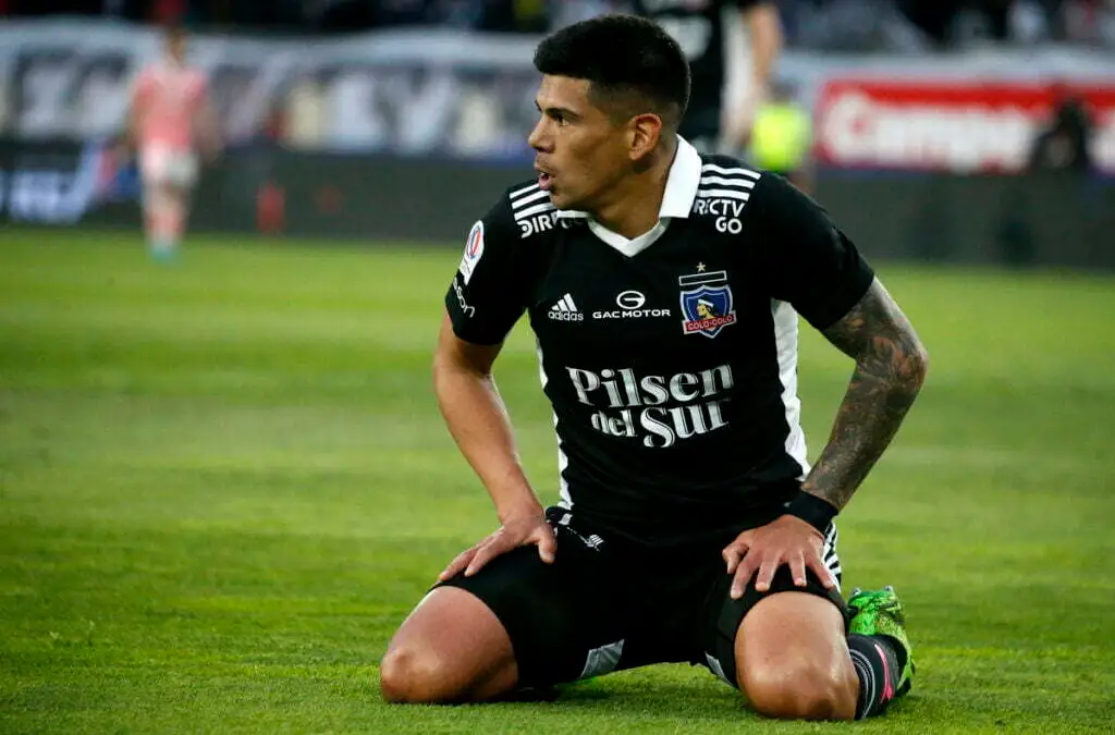 Esteban Pavez falló el tiro desde los doce pasos de Colo-Colo en la tanda de penales.