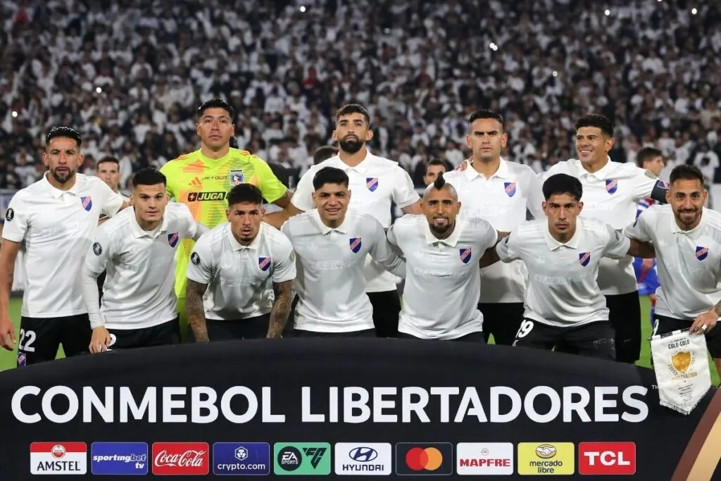 Colo-Colo sería sancionado por Conmebol