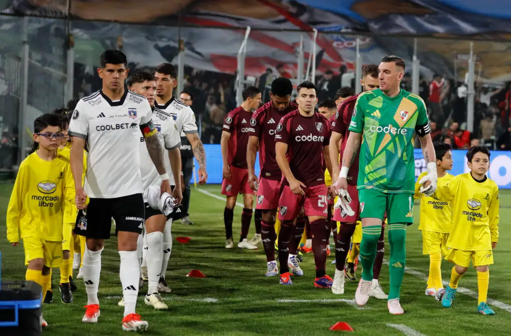 El Estadio Monumental albergará un partido entre leyendas de Colo-Colo y River Plate.