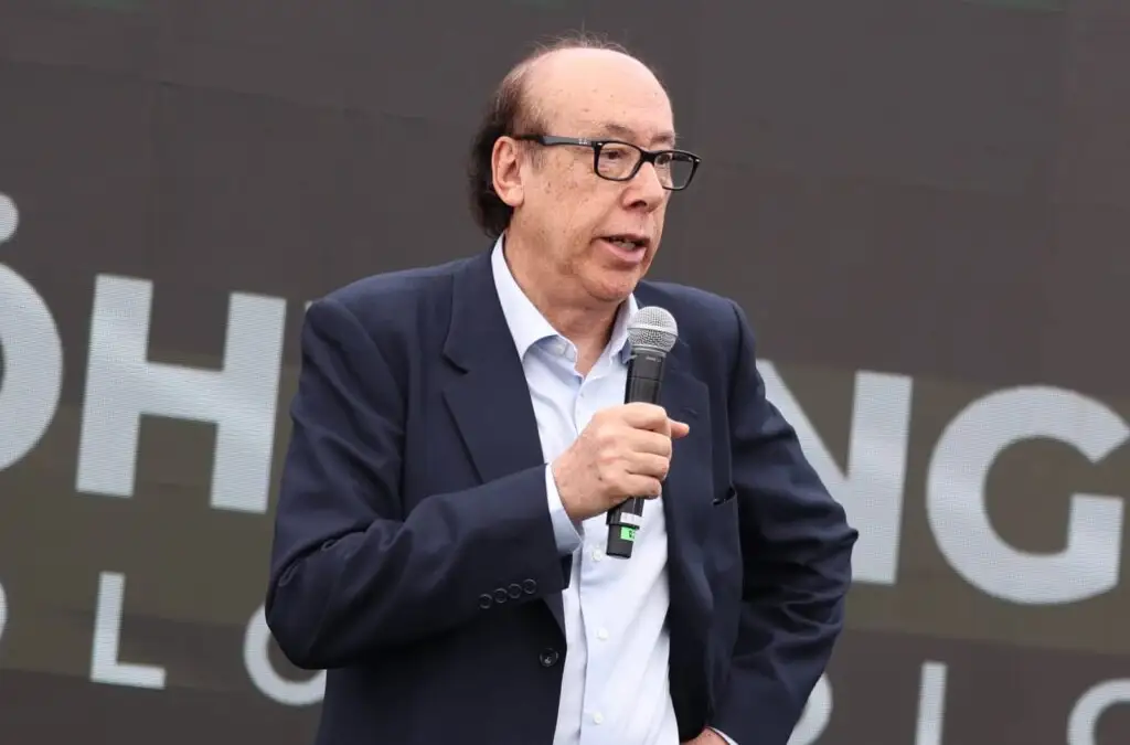 Alfredo Stöhwing no está de acuerdo con la contratación de Matías Dituro.