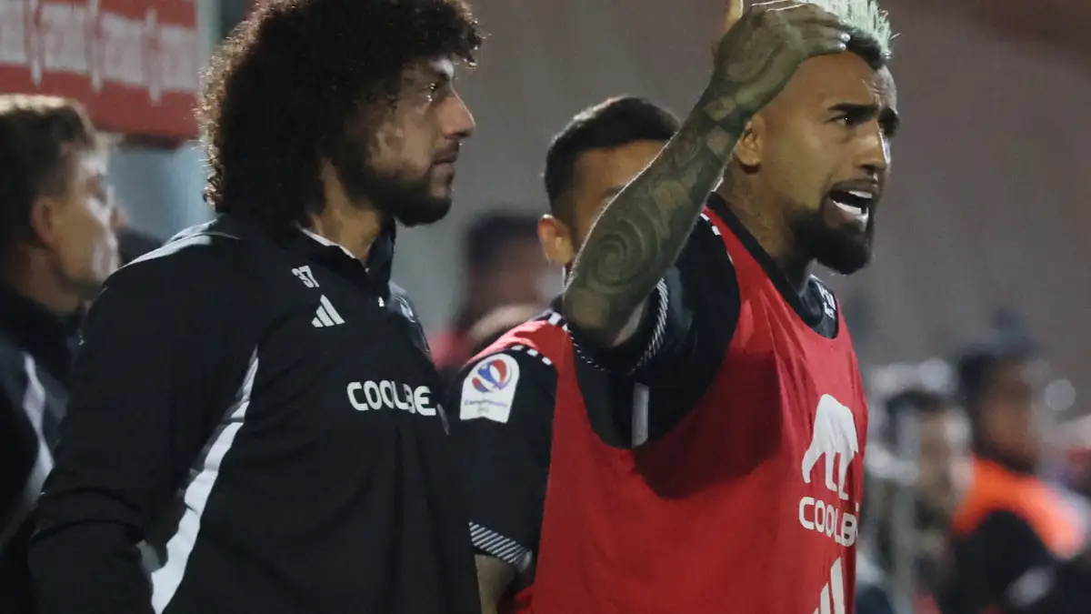 Arturo Vidal explotó contra Maximiliano Falcón por su ausencia de la pretemporada.