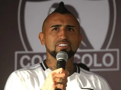 «Se la deberían jugar»: Arturo Vidal no duda y pide bombástico fichaje para Colo-Colo