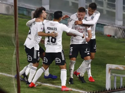La posible formación de Colo Colo para enfrentar a Huachipato en Talcahuano