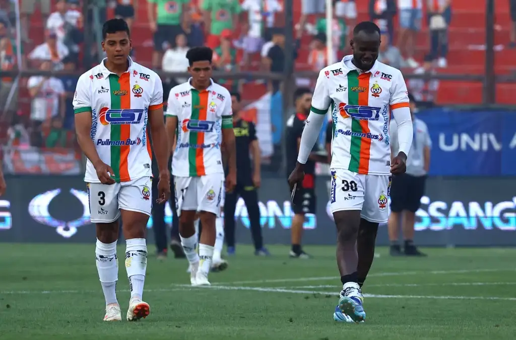 Cobresal perdió el título del Campeonato Nacional tras caer por 1-0 ante Unión Española.