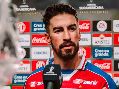 No se rinde: La medida a la que se aferra Juan Martín Lucero para arruinar la alegría de Colo-Colo tras ser castigado por la FIFA