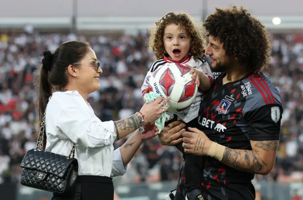 Florencia Pouso saludó a Colo-Colo por su centenario.