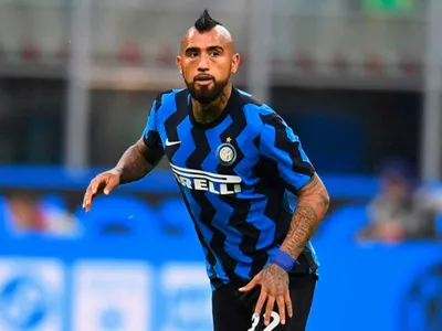 Ni la mitad que percibía en Inter: Periodista brasileño filtró el sueldo que recibirá Arturo Vidal en el Flamengo