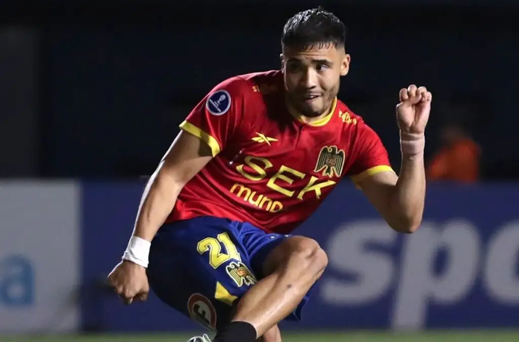 Nicolás Díaz fue buscado por Colo-Colo y fichó en Unión Española.