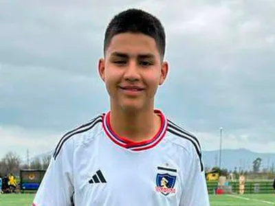 Por la senda de Solari y Saldivia: Romeo Leyton, la nueva joya peruana que quiere brillar en Colo-Colo