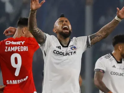 «No había contestado»: El ‘palo’ de Universidad Católica a Colo-Colo por la suspensión del partido