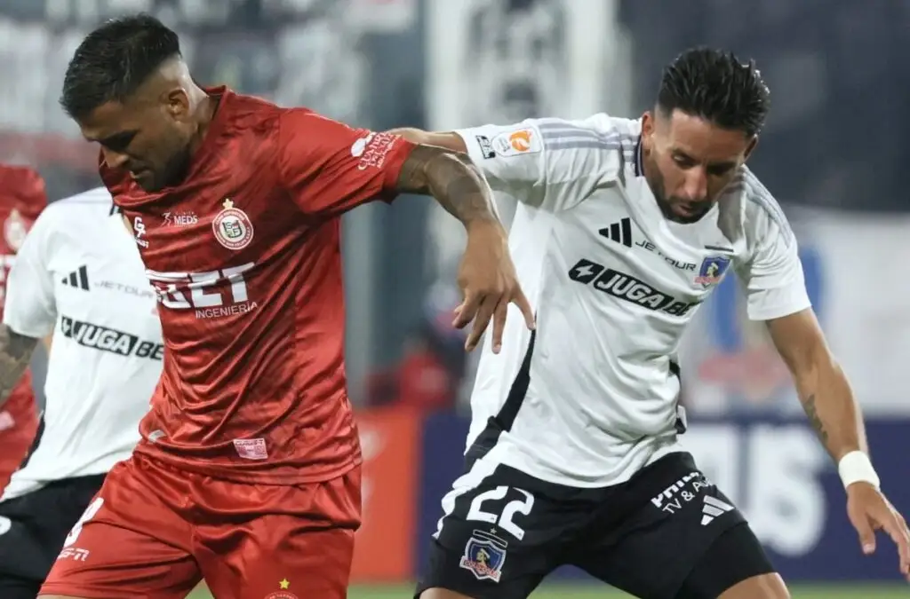 Colo-Colo se prepara para enfrentar a Unión San Felipe.