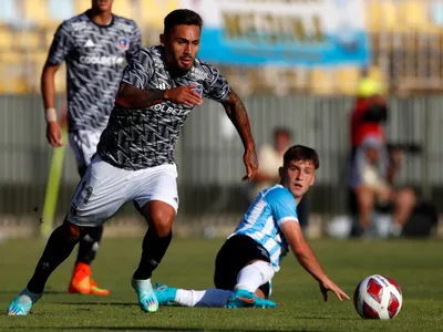 [VIDEO] Colo-Colo abre la cuenta y se pone en ventaja ante Magallanes con gol de Marcos Bolados