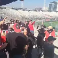 [VIDEOS]: El momento exacto en que hinchas de Colo-Colo entraron sin permiso al Estadio Monumental