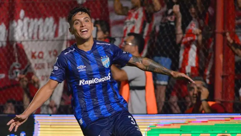 Mateo Coronel es el delantero que Jorge Almirón quiere en Colo-Colo para 2025.