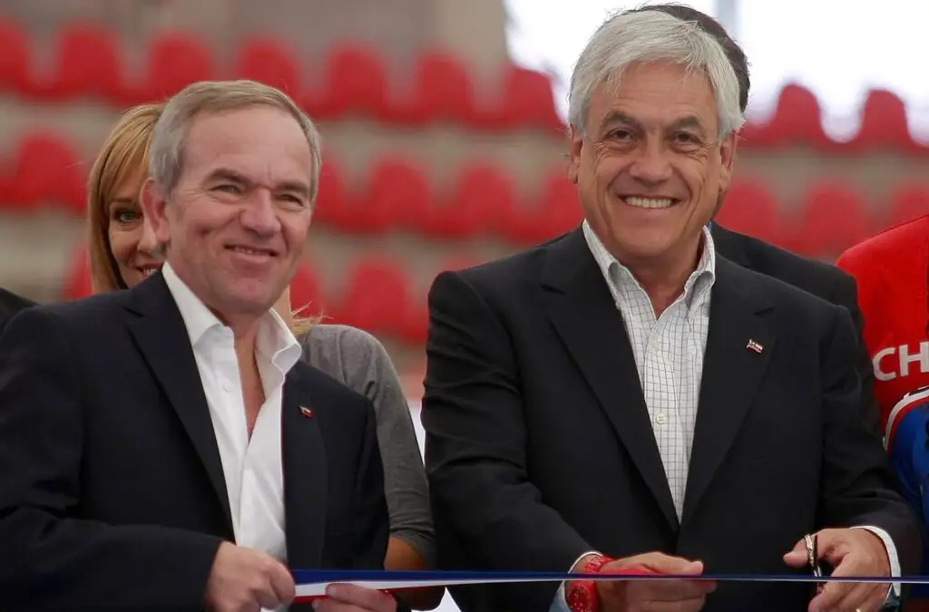 Tras su primer ciclo en ByN, Gabriel Ruiz-Tagle ofició de Ministro del Deporte en el primer gobierno de Sebastián Piñera.