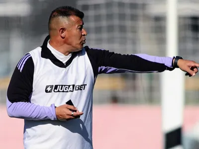 Superaron sus lesiones: Los 3 retornos que tuvo Colo-Colo en su primer entrenamiento de la semana