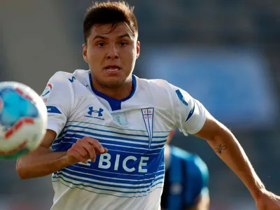 Histórico de Colo-Colo le baja el pulgar a Raimundo Rebolledo y lanza a su candidato para ser el lateral derecho