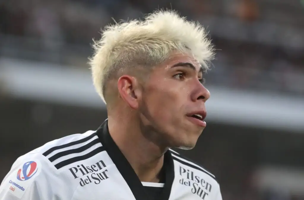 Carlos Palacios genera incertidumbre al interior de Blanco y Negro.
