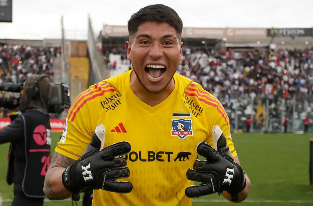 En Colo-Colo quieren continuar contando con Brayan Cortés.