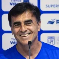 A dos partidos de ser campeón: El gran paso que dio Gustavo Quinteros con Vélez Sarsfield en la lucha por el título