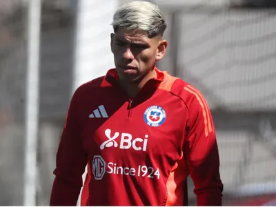 «Necesito irme»: Revelan diálogo de Carlos Palacios con Ricardo Gareca para ser libertado de La Roja