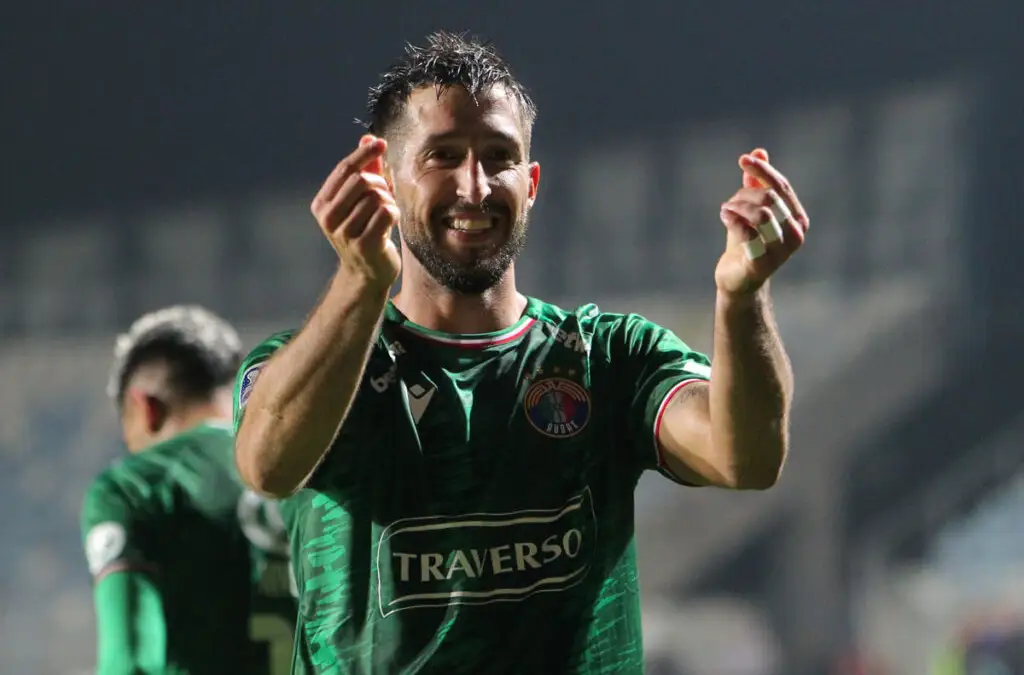 Gonzalo Sosa volvió a entrar en la órbita de Colo-Colo para la temporada 2024.