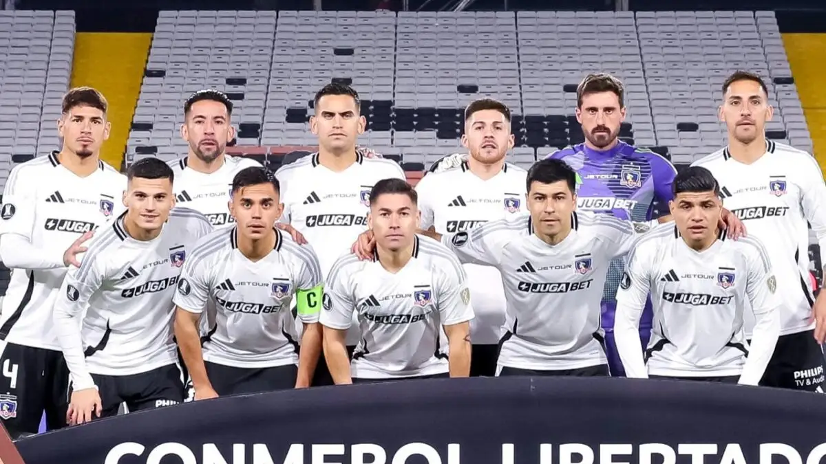 Formación de Colo-Colo.