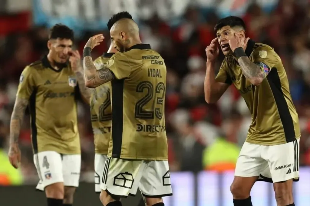 Saldivia, Vidal y Pavez en Copa Libertadores 2024.