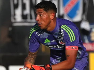 Nueva opción: Revelan el nombre del segundo club interesado en fichar a Brayan Cortés