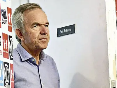 Fiscalía formalizará a Gabriel Ruiz-Tagle por irregularidades en la venta de acciones en Colo Colo