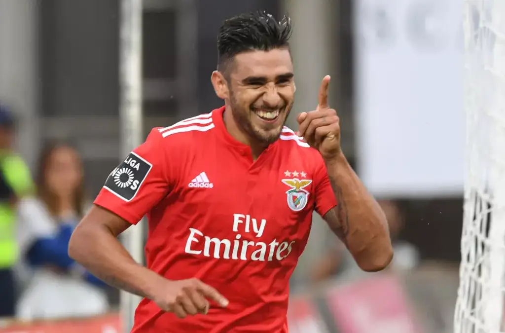 Eduardo Salvio estuvo en la carpeta de Colo-Colo a principios de año.