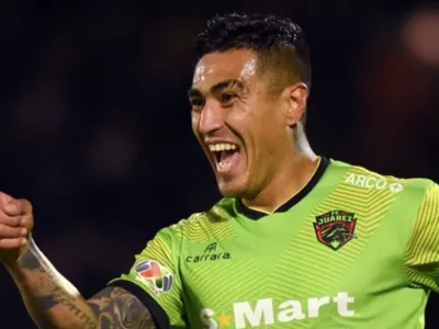 [VIDEO] En racha: Darío Lezcano marca golazo en medio de los rumores que lo acercan a Colo-Colo
