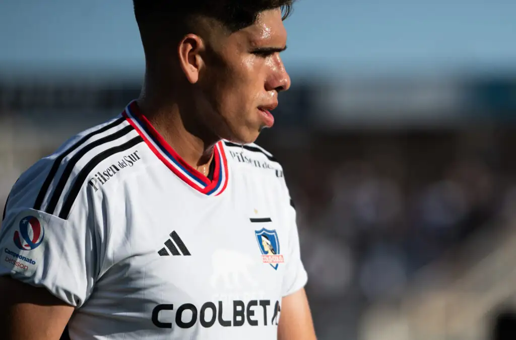 Carlos Palacios espera brillar en Colo Colo
