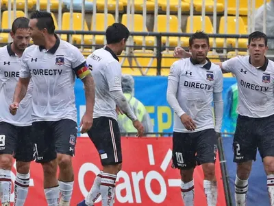 Fue 3 veces campeón con Colo-Colo, pasó por Segunda División y hoy vuelve a Primera B a sus 40 años