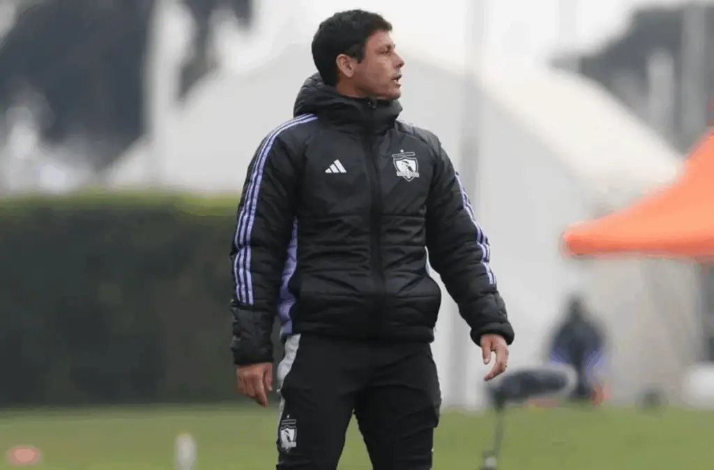 El DT de Colo-Colo Sub-20 continúa en su desafío por Copa Futuro.