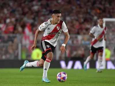 «Es un caso increíble»: Hinchas de River Plate cuestionaron con todo la titularidad de Pablo Solari