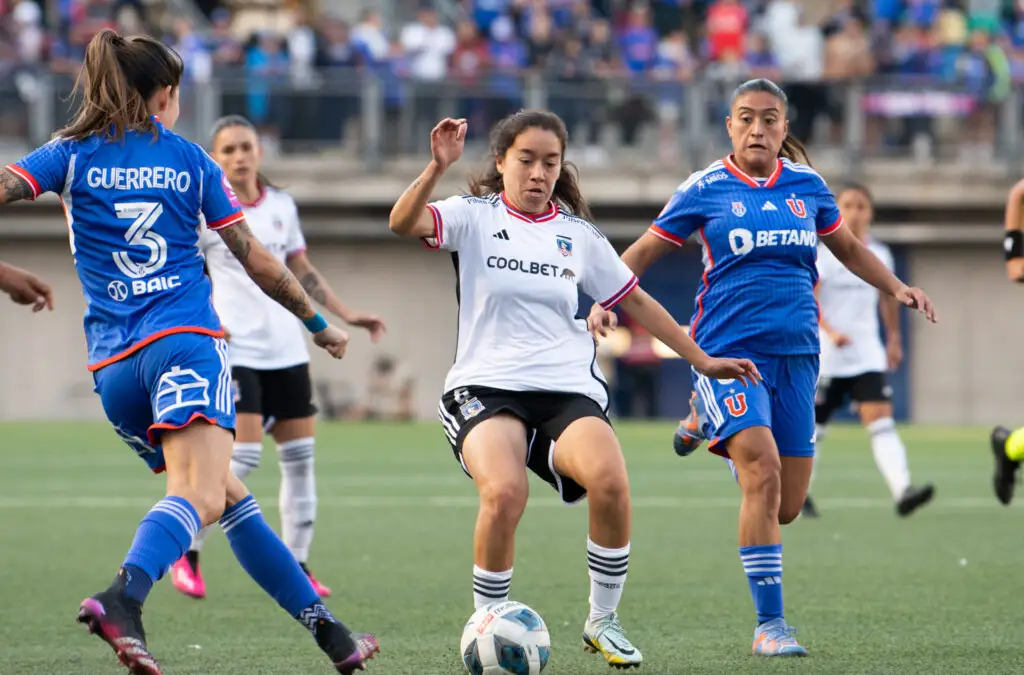 Colo-Colo Femenino no pudo derrotar a Universidad de Chile.