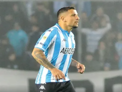 El último recado que le envió el técnico de Racing a Emiliano Vecchio en medio de su polémica negociación de renovación