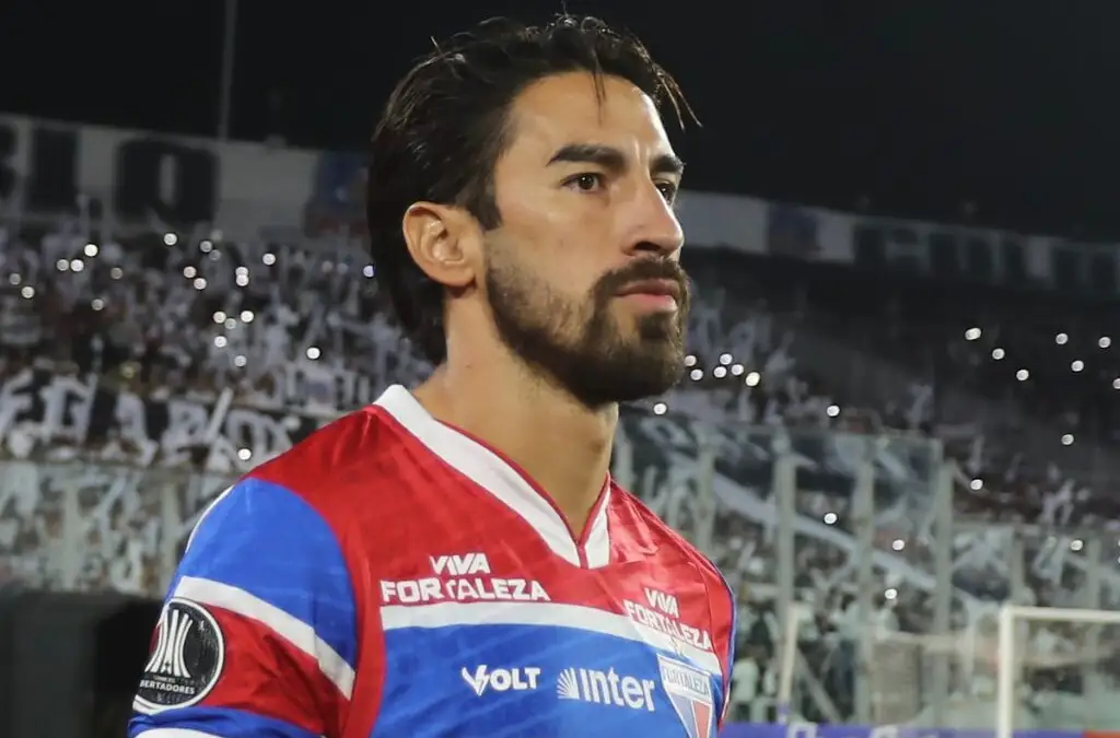 A pesar de los cuestionamientos tras su salida de Macul, Lucero ha señalado que mantiene un especial cariño por Colo-Colo.