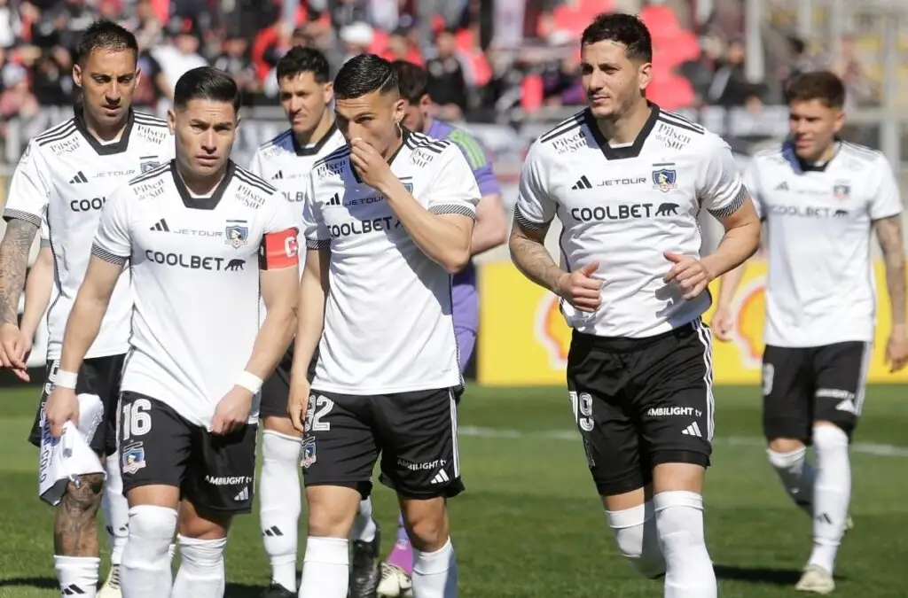 Colo-Colo espera por resolución del Tribunal de Disciplina.