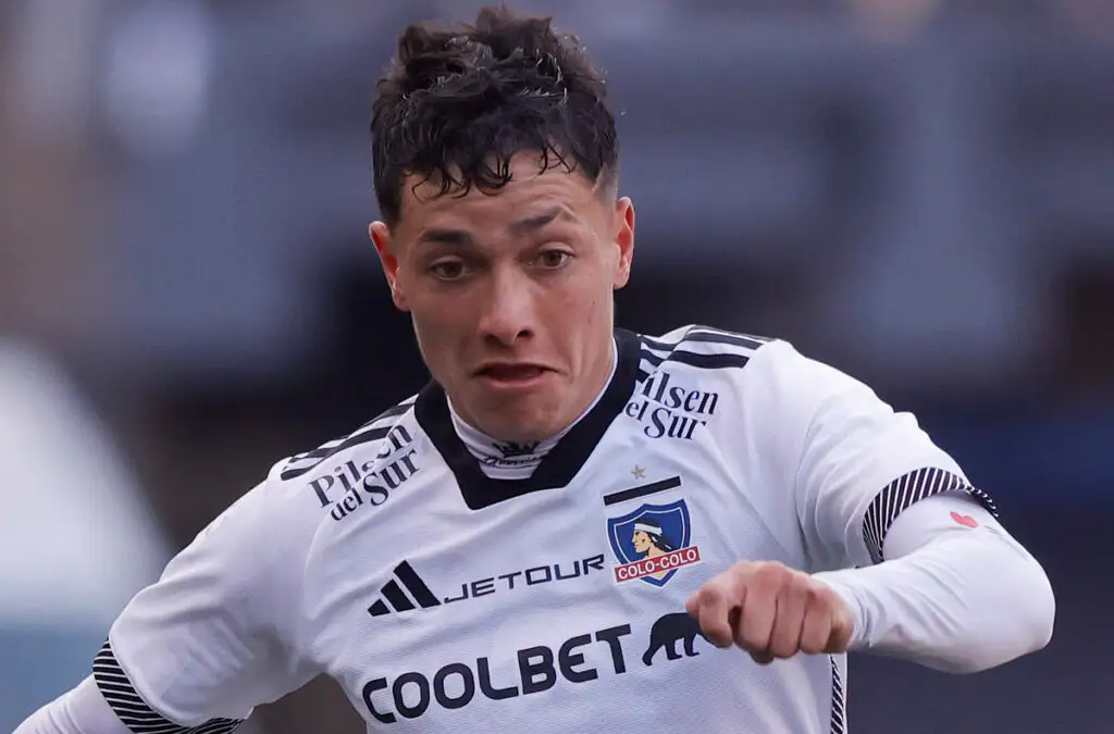 El jugador sigue perteneciendo a la filas de Colo-Colo.