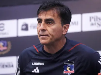 Vuelve a fin de año: Canterano albo rompe el silencio tras no ser considerado por Gustavo Quinteros: «No es un tipo de mucho diálogo»