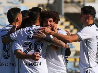 Los 5 futbolistas que terminan contrato con Colo-Colo y todavía deben definir su futuro