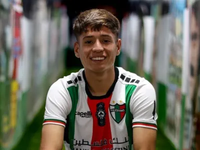 Presidente de Palestino revela la verdadera postura del club sobre una posible venta de Iván Román