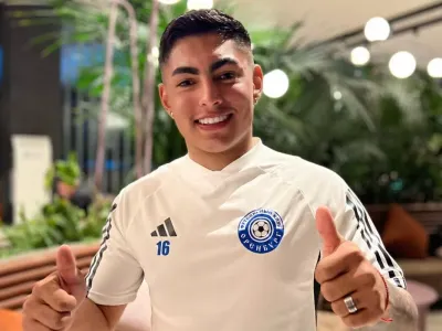 ¿Vuelve a Colo-Colo? Aseguran que Jordhy Thompson no seguirá su carrera en el fútbol ruso