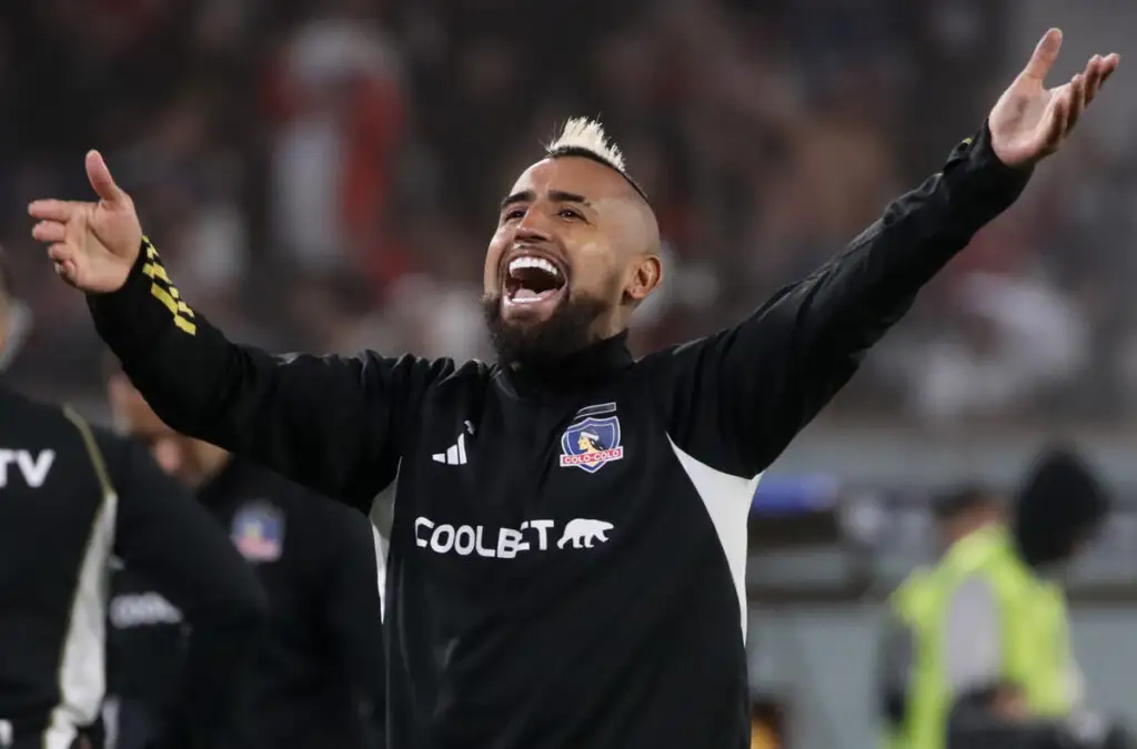 Arturo Vidal está a una tarjeta amarilla de ser suspendido en la Copa Libertadores 2024.
